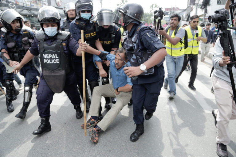 राप्रपा नेपालका अध्यक्ष कमल थापा पक्राउ