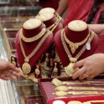 सुनको मूल्य प्रतितोला ३ हजार १ सय रुपैयाँ घट्यो